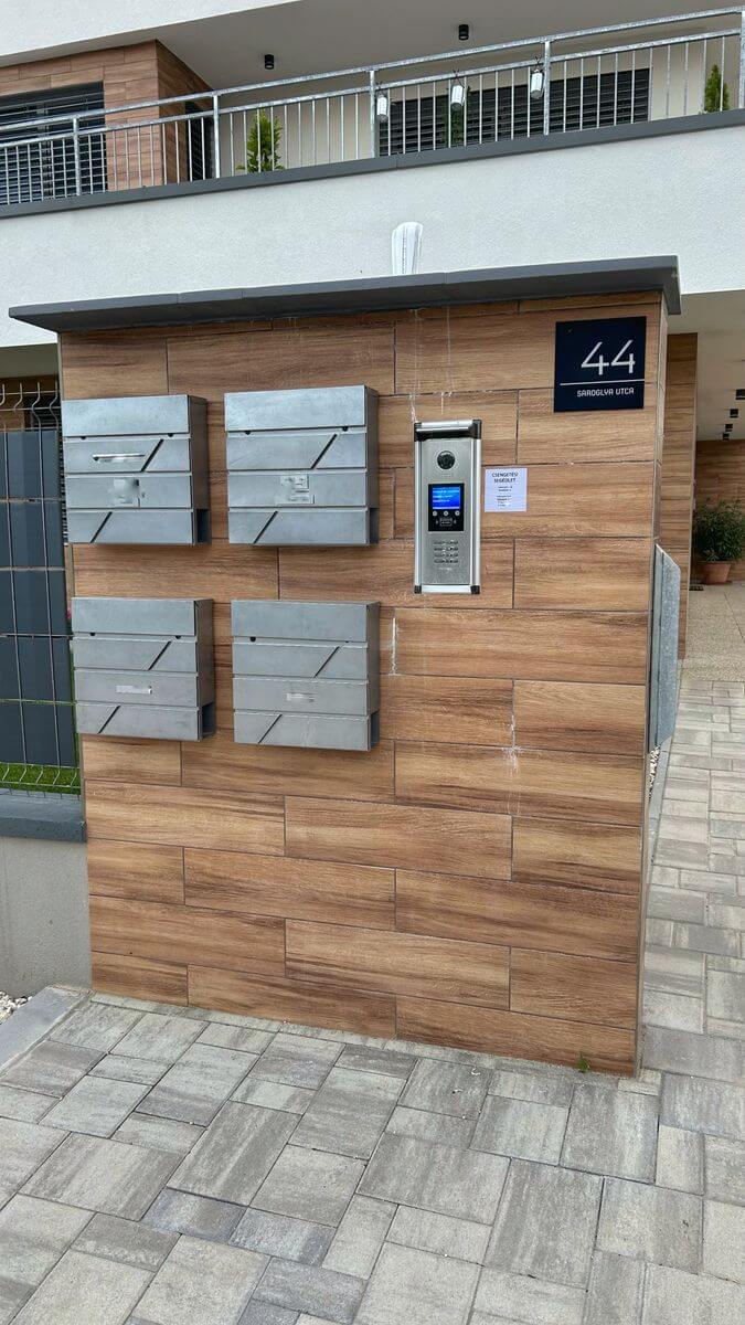 doordeco dark